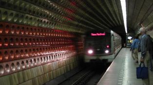 El subte de Praga tendrá un vagón exclusivo para tener sexo