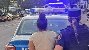 Tensión en el Barrio El Perejil: dos mujeres detenidas por amenazas y portación de armas