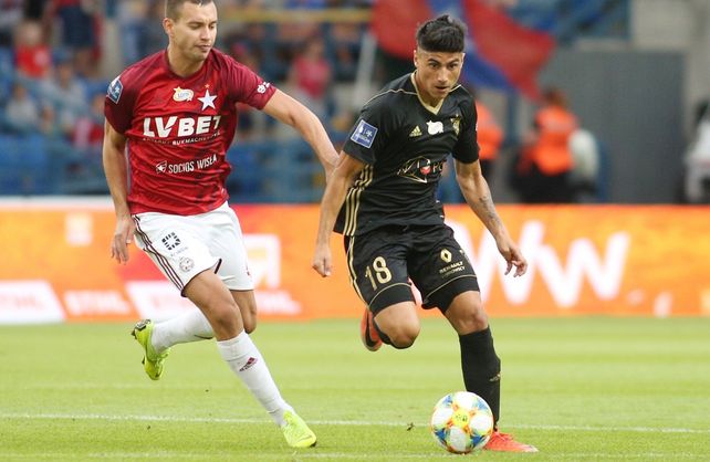 Juan Bauza, el único jugador que debe volver a Colón Juan Bauza, el único jugador que debe volver a Colón