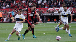 Armando Méndez armó una gran jugada ante Boca. Pesa mucho más cuando arranca de atrás y tiene las espaldas cubiertas.