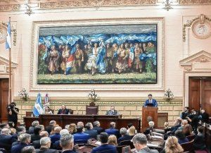 Las 10 frases que definieron el discurso de Pullaro ante la Legislatura santafesina
