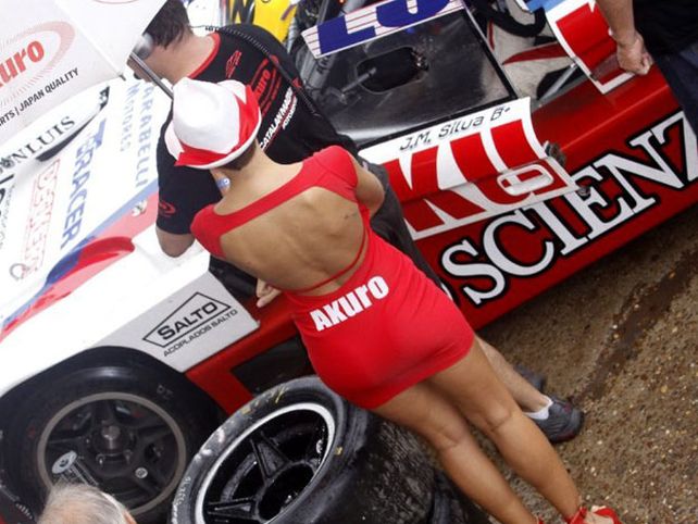 ¿Te vas a perder la infartante galería de fotos de las chicas del TC?