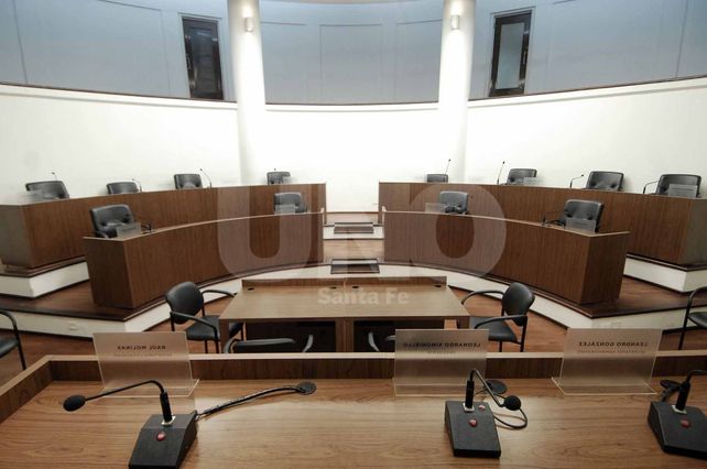 Recinto actual. A partir de la elección y asunción de nuevos concejales dejarán de ser 14 las bancas de los ediles