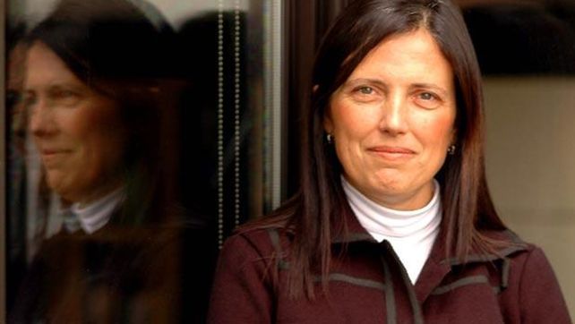 Hackearon las redes de Alfaguara y la dieron por muerta a Claudia Piñeiro