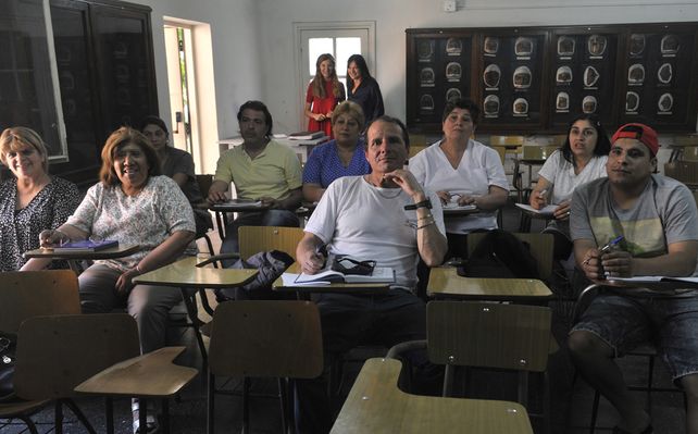 en el aula. La mayoría de los alumnos son mucamos