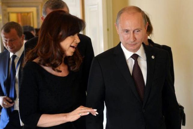 Cristina recibe a Putin junto a Mujica, Maduro y Morales