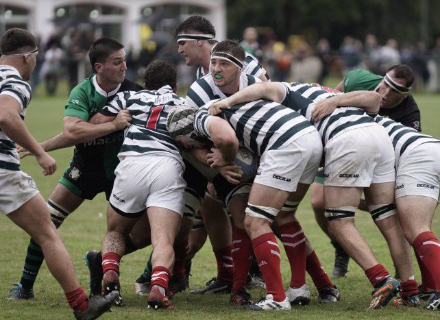 En un partido de poco juego y dientes apretados
