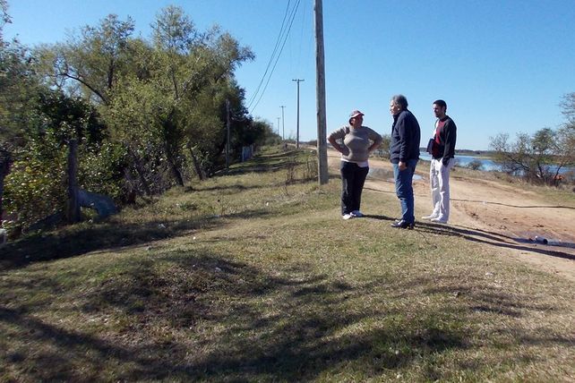 Por la crecida del Paraná, en Rincón asisten a familias en riesgo hídrico