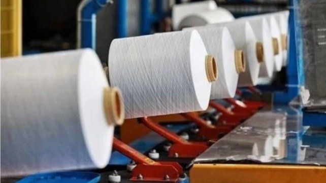 Hilos rotos: la agonía de la industria textil argentina