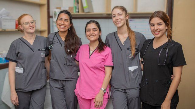 Residencias médicas: el 29 comenzarán las inscripciones