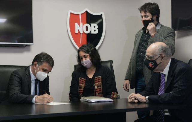 Newells: Ignacio Astore tomó el mando del club con la presencia de Eduardo Bermúdez