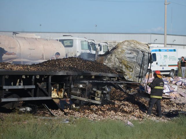 Impresionante registro fotográfico del accidente que se cobró 17 vidas