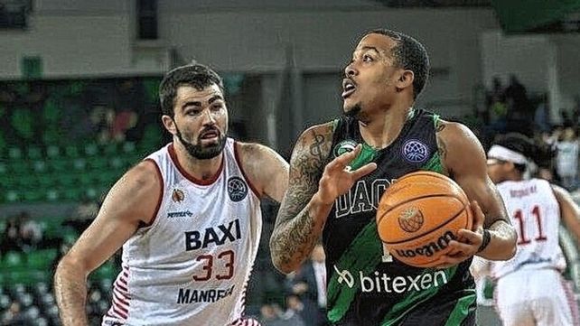 El Manresa del argentino Vaulet no pudo y perdió por la Champions League de básquet europeo. El Manresa del argentino Vaulet no pudo y perdió por la Champions League de básquet europeo.