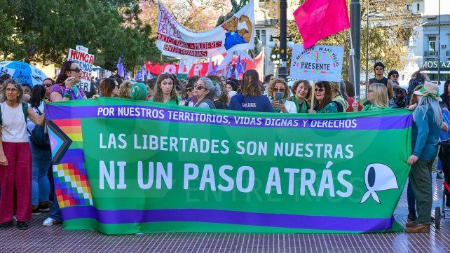Una marcha feminista alertó Paraná por el avance de sectores conservadores y antiderechos.&nbsp;