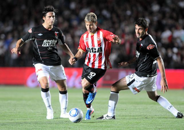 Colón buscará vencer a Estudiantes en Santa Fe luego de 11 años