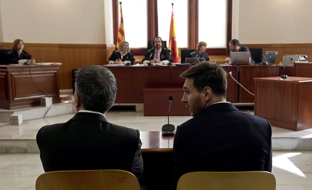 Lionel Messi y su padre desconocían los aspectos fiscales de los contratos del futbolista