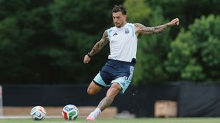 Si hay una candidato a entrar entre los once, ese es Leandro Paredes. Este martes, la selección argentina se juega todo ante Egipto en Atlanta.