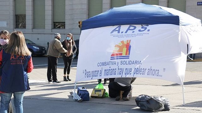 Paraná: Jerarquizados reclamaron reapertura de paritarias.&nbsp;Foto: APF