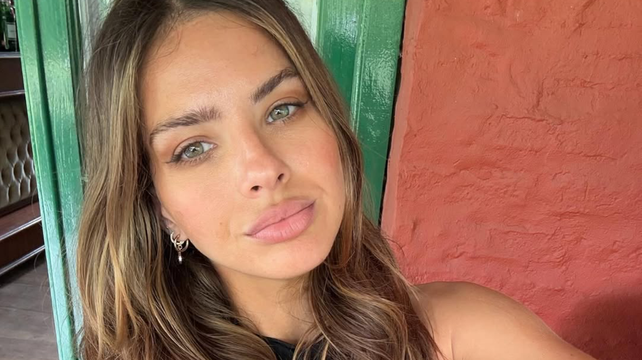 La China Suárez llama la atención por su belleza