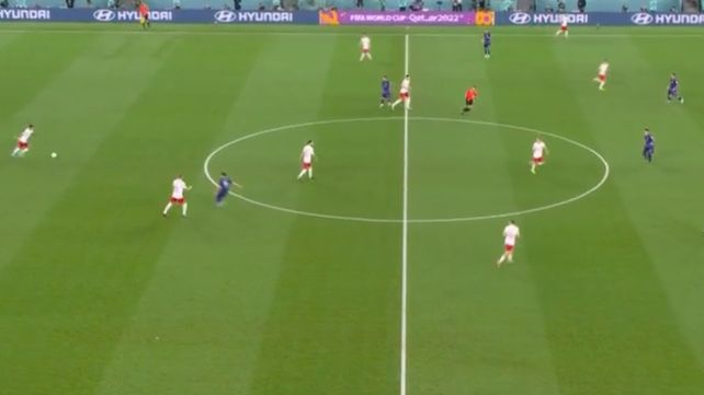 Argentina venció 2-0 a Polonia y jugará ante Australia