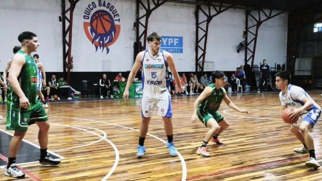Sionista superó a San Martín y debutó con una victoria.