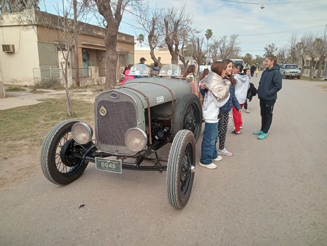 María Juana: el rally de autos clásicos se lució en el Paseo de la Regularidad