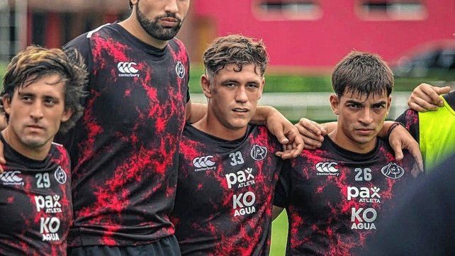 Con muchos entrerrianos en la cancha
