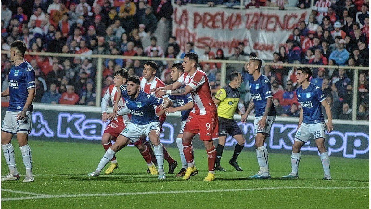 Unión Y Racing Igualaron 1 A 1 En El 15 De Abril