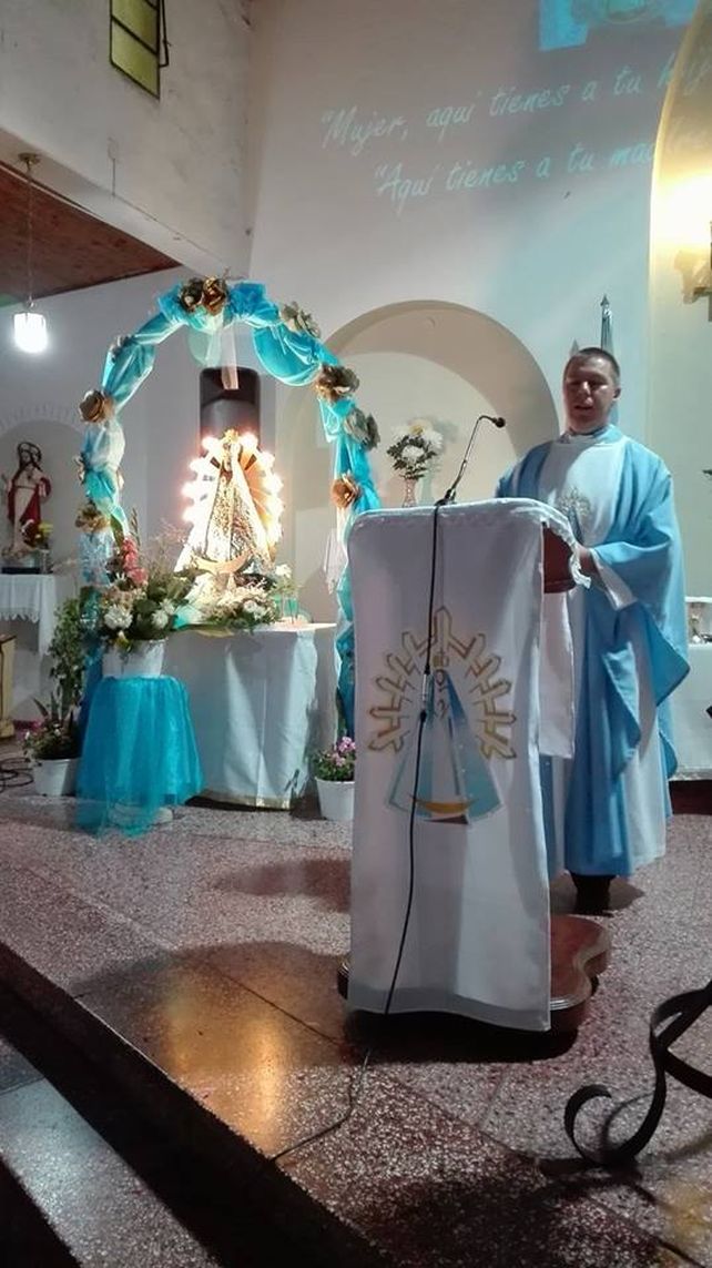 La lluvia no detiene la fiesta patronal de la Virgen de Luján