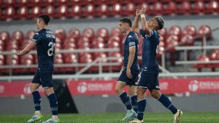 &nbsp;El concordiense Eric Ramírez anotó la única diferencia en Avellaneda para Huracán.