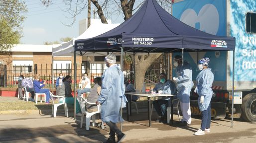 El promedio diario de casos es de 10.000 en el país y Santa Fe está entre las que más notifican