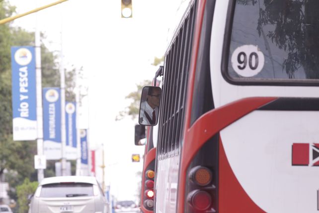 La Municipalidad intimó y multó a Buses Paraná por la falta de coches