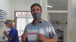 El intendente de Miramar tuvo coronavirus tras haberse aplicado la primera dosis de la vacuna