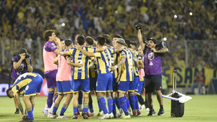 El festejo de Central luego de ganarle a Independiente, con lo cual logró el primer puesto de la zona y ser el mejor de todos en la tabla anual. Ahora se inicia otra definición.