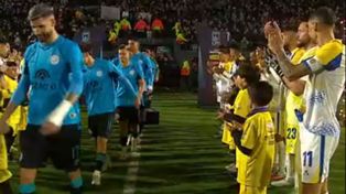 Central cumplió con su parte y le hizo el pasillo al campeón Belgrano