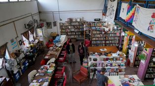 El espíritu de Gastón Gori se hace presente en la biblioteca de Juan José Paso al 1900.