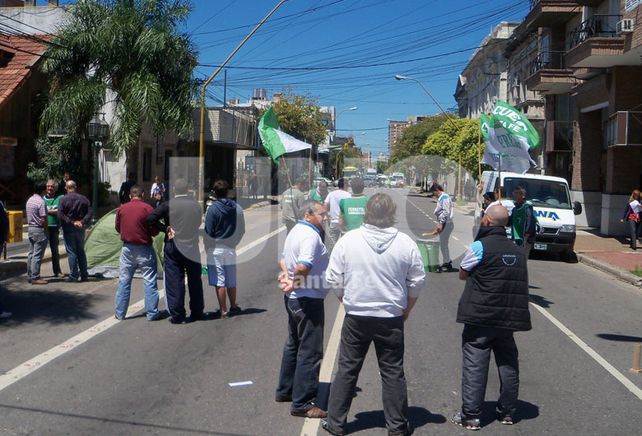 Los telegramas dicen que el descanso dominical los perjudica