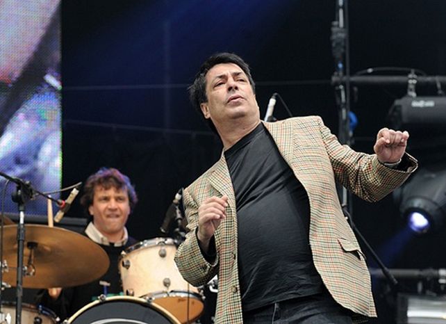 Murió el cantante Adrián Otero en un accidente automovilístico