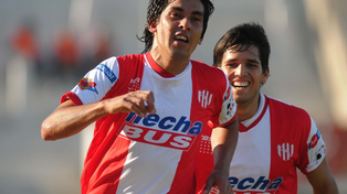 Velázquez: Con Unión cumplí un sueño personal de jugar en Primera