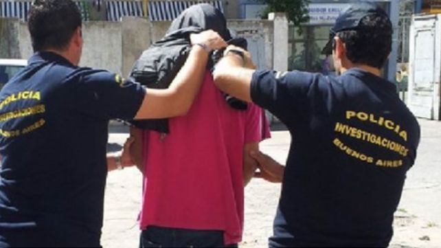 Se dejó violar para que no degollaran a sus hijitos: los nenes presenciaron todo