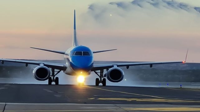 Coronavirus: partió un nuevo vuelo a Beijing para traer más dosis de Sinopharm