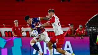 Unión hizo todo para empatar pero un error de Corvalán añadió otra derrota en el Torneo Apertura