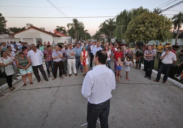 En barrio Ledesco ya son 27 las cuadras con pavimento articulado