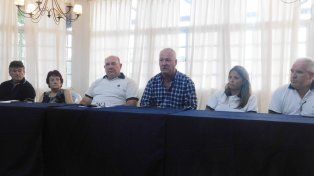 Las autoridades de El Quillá y Ciclón Racing brindaron detalles del torneo de verano.