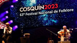 Reunión de referentes de la música en una brillante primera luna de Cosquín