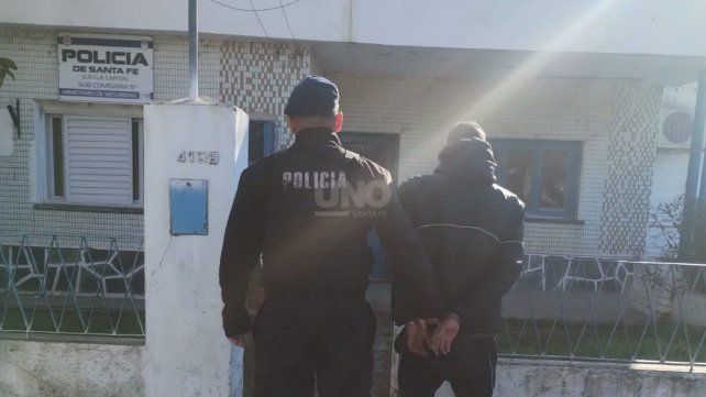El hombre detenido en Santo Tomé que tenía pedido de captura y protagonizó una fuga frustrada en la comisaría