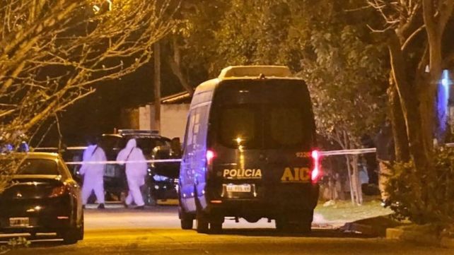 Una discusión culminó con un muerto y un herido grave en barrio Tablada