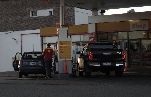 El precio del gasoil superó el de la nafta en las estaciones de servicio de Rosario.