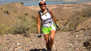 Una mujer que hacía trekking murió tras caer 30 metros