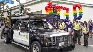 Detuvieron a un hombre armado que quería atacar en el desfile del Orgullo Gay en Los Ángeles